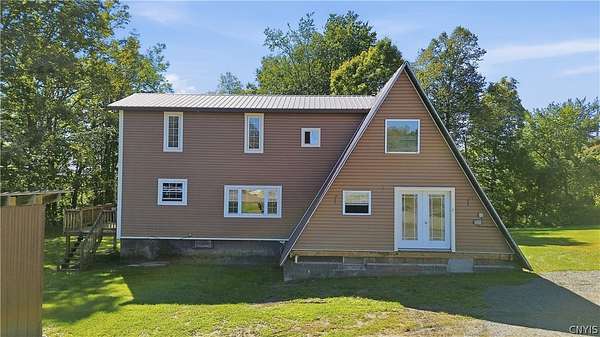 5 Acres of Land with Home for Sale in St. Johnsville, New York