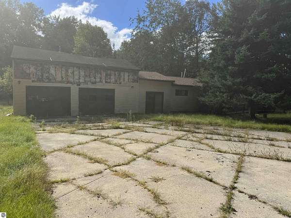 1.14 Acres of Land for Sale in Hale, Michigan