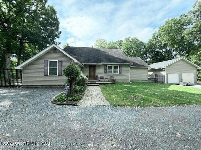 2.2 Acres of Land with Home for Sale in Canadensis, Pennsylvania