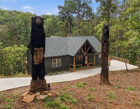 2.88 Acres of Land with Home for Sale in Demorest, Georgia