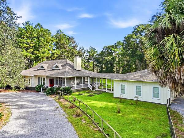 21.5 Acres of Agricultural Land with Home for Sale in Waverly, Georgia