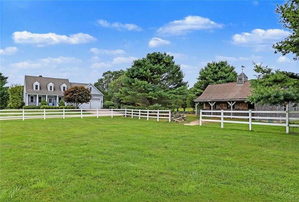 5.6 Acres of Land with Home for Sale in South Kingstown Town, Rhode Island
