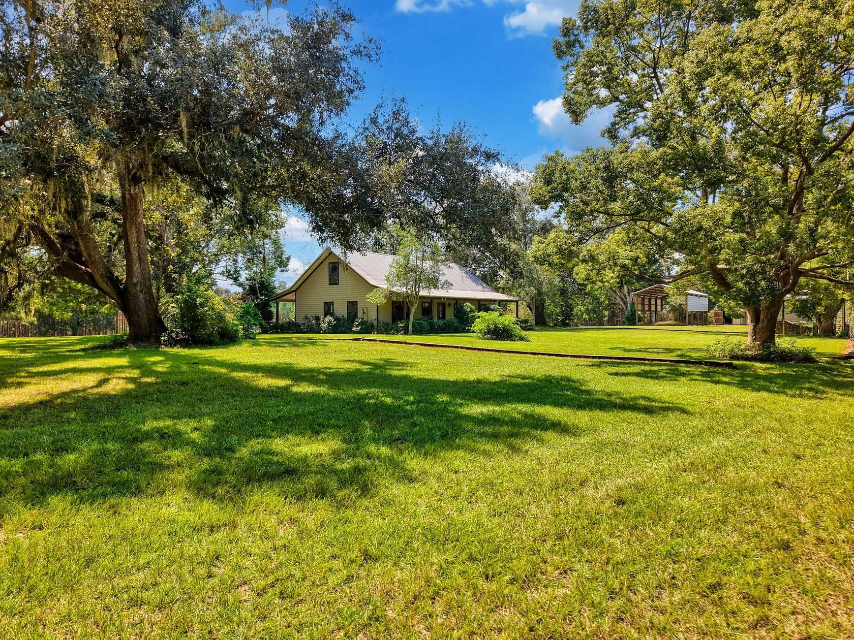 69.2 Acres of Recreational Land with Home for Sale in Madison, Florida