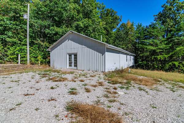 1.5 Acres of Improved Residential Land for Sale in Berea, Kentucky