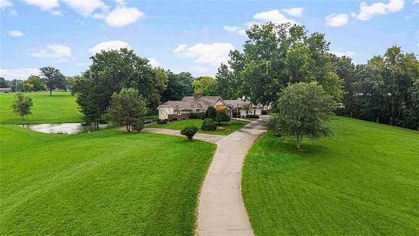 18.1 Acres of Land with Home for Sale in Excelsior Springs, Missouri