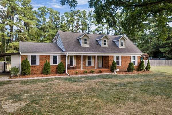 2.69 Acres of Land with Home for Sale in Munford, Tennessee