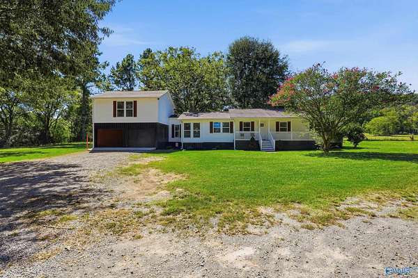 26 Acres of Recreational Land with Home for Sale in Somerville, Alabama