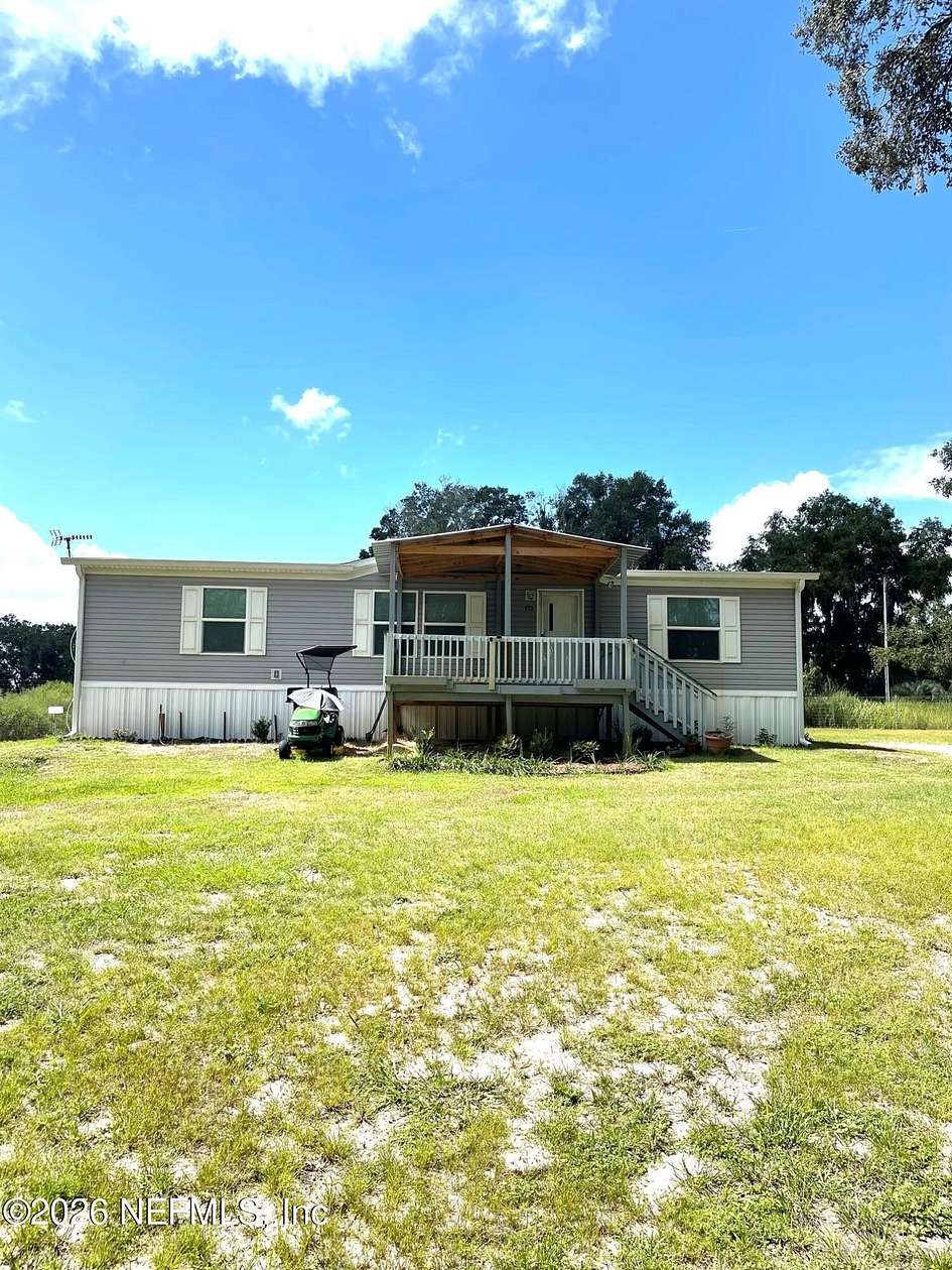 4 Acres of Land with Home for Sale in Hawthorne, Florida