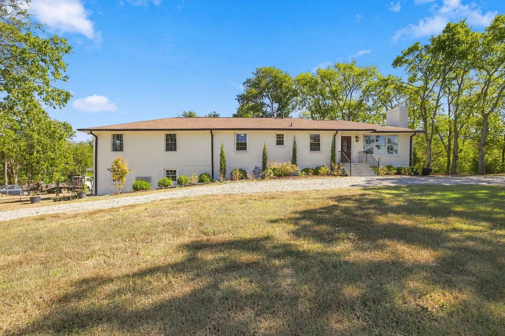 1.8 Acres of Land with Home for Sale in Nashville, Tennessee