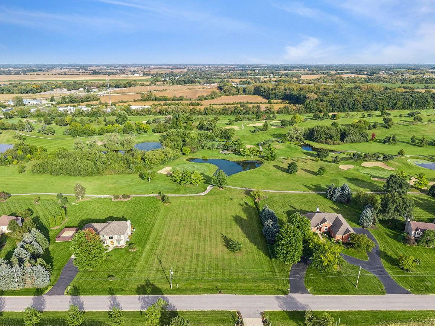 1 Acre of Residential Land for Sale in Marengo, Illinois