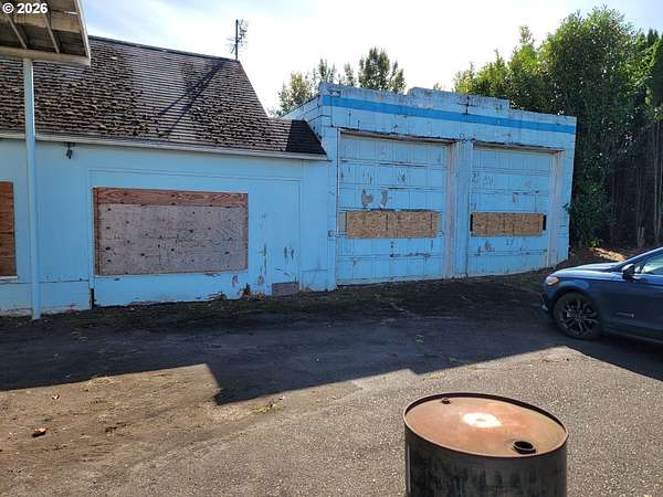 0.91 Acres of Commercial Land for Sale in Wood Village, Oregon