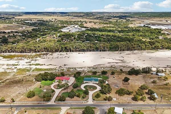7.54 Acres of Land with Home for Sale in Kerrville, Texas