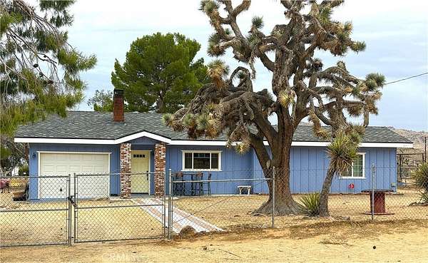 5 Acres of Land with Home for Lease in Apple Valley, California