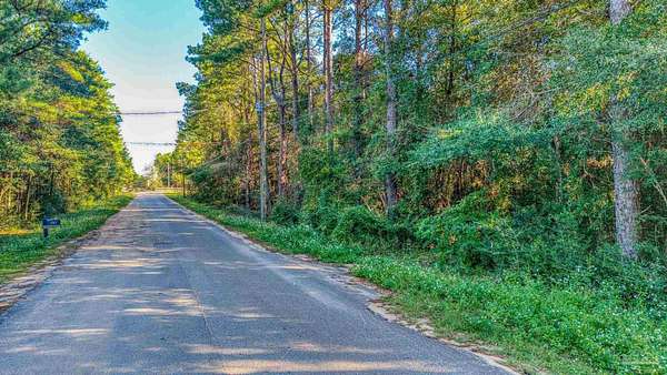 2.9 Acres of Residential Land for Sale in Milton, Florida