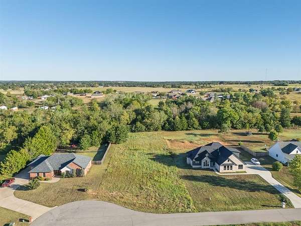 0.75 Acres of Residential Land for Sale in Shawnee, Oklahoma