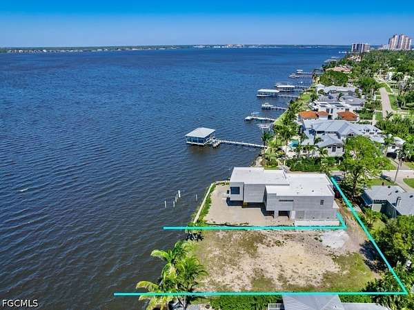 0.27 Acres of Residential Land for Sale in Fort Myers, Florida