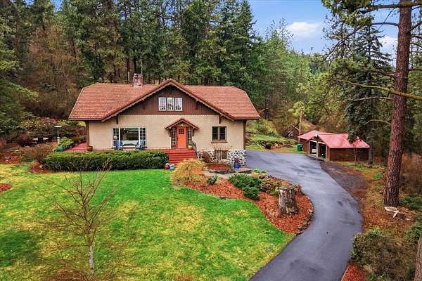 5.12 Acres of Land with Home for Sale in Spokane, Washington