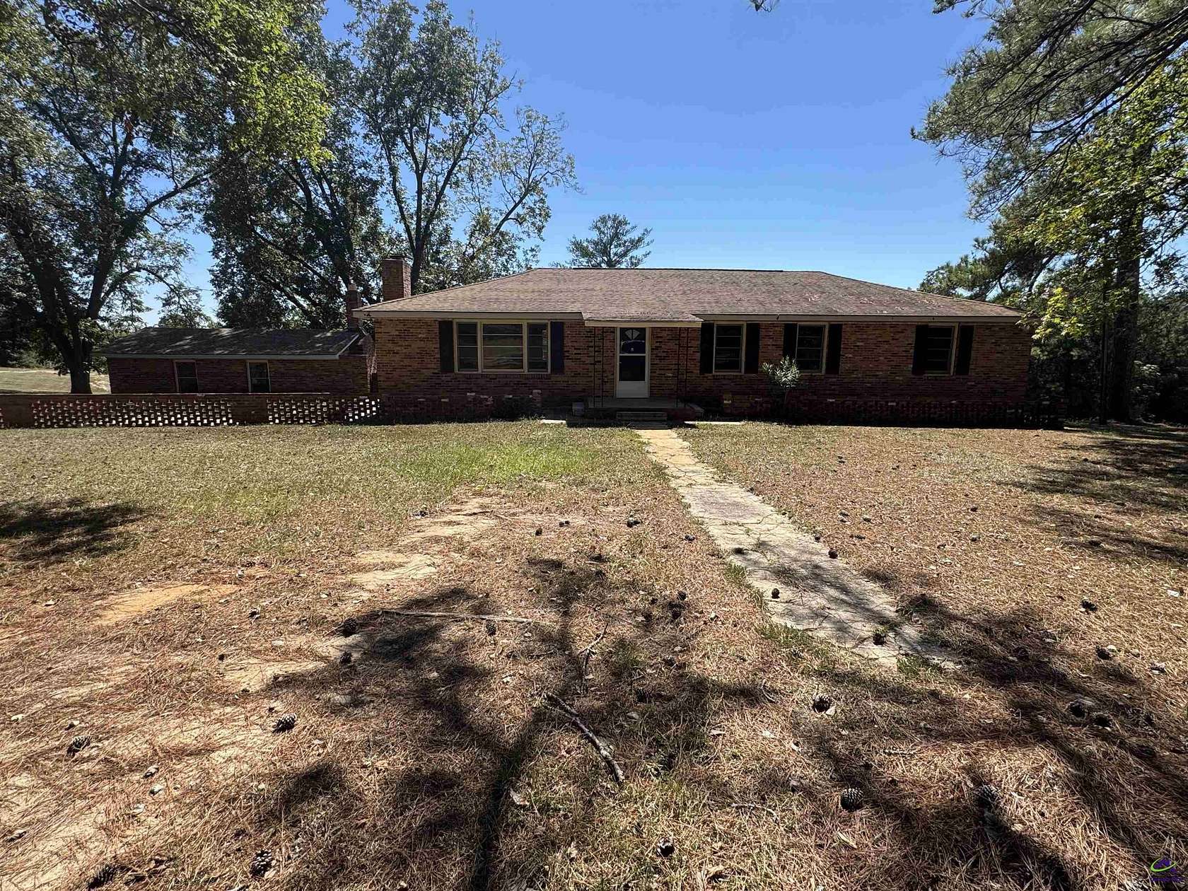 2.19 Acres of Land with Home for Sale in Dry Branch, Georgia