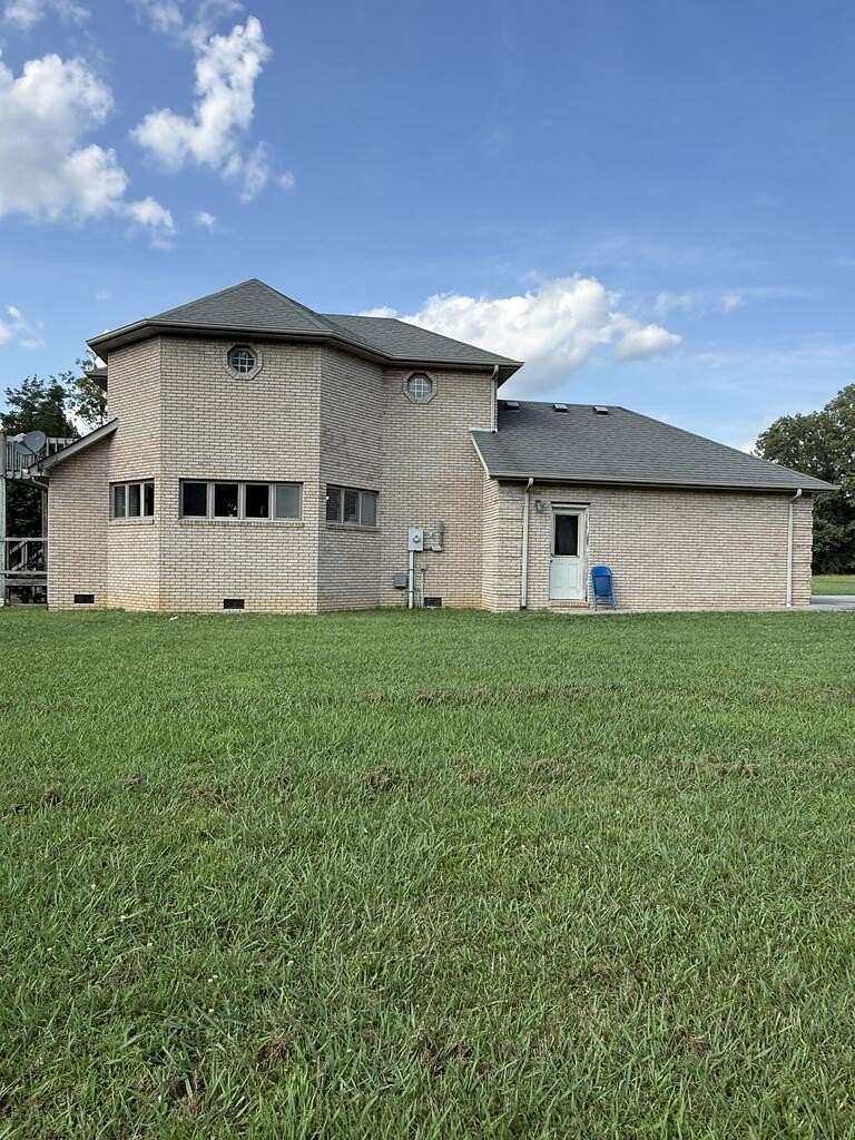 15.6 Acres of Land with Home for Sale in Cookeville, Tennessee