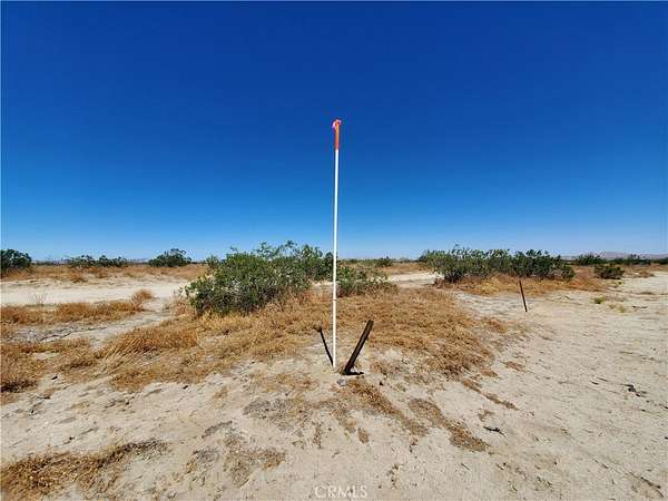 5 Acres of Land for Sale in Llano, California