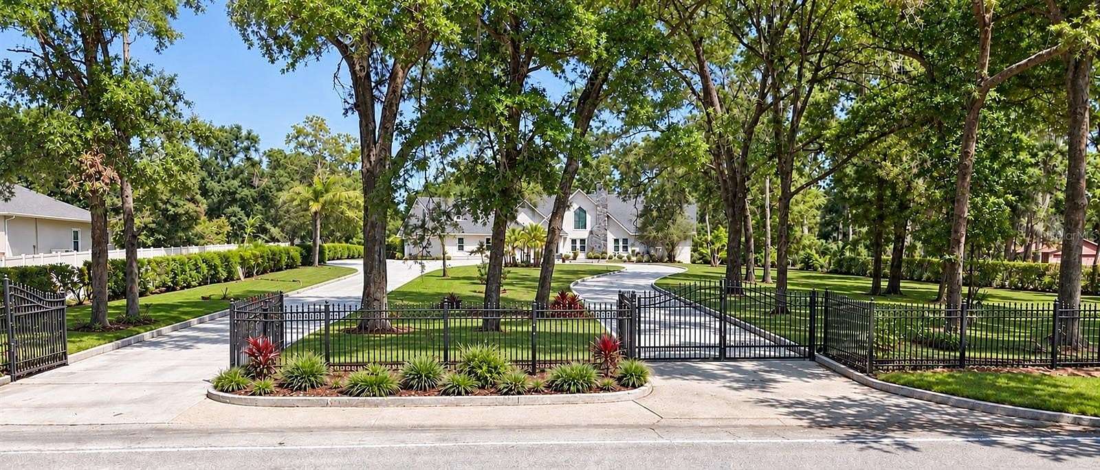 2.4 Acres of Land with Home for Sale in Valrico, Florida