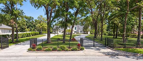 2.4 Acres of Land with Home for Sale in Valrico, Florida