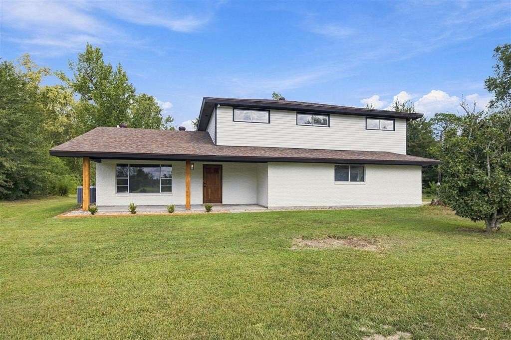 2.5 Acres of Land with Home for Sale in Lake Charles, Louisiana