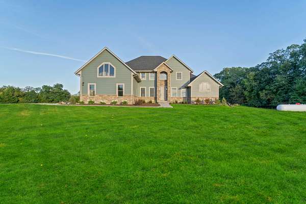 19.8 Acres of Land with Home for Sale in Boone, Iowa