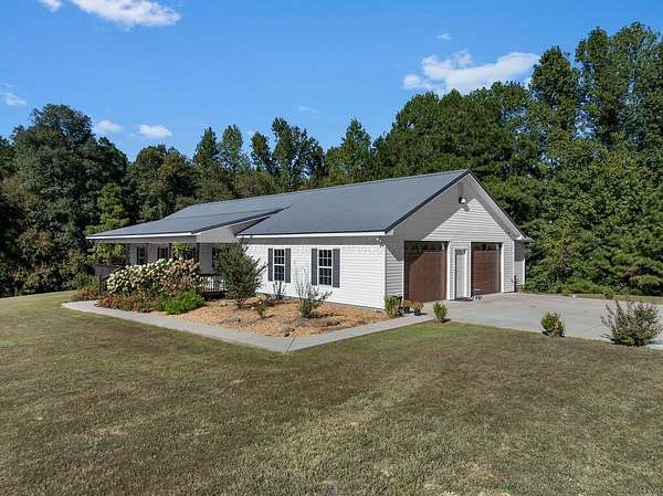 10 Acres of Land with Home for Sale in Jasper, Alabama