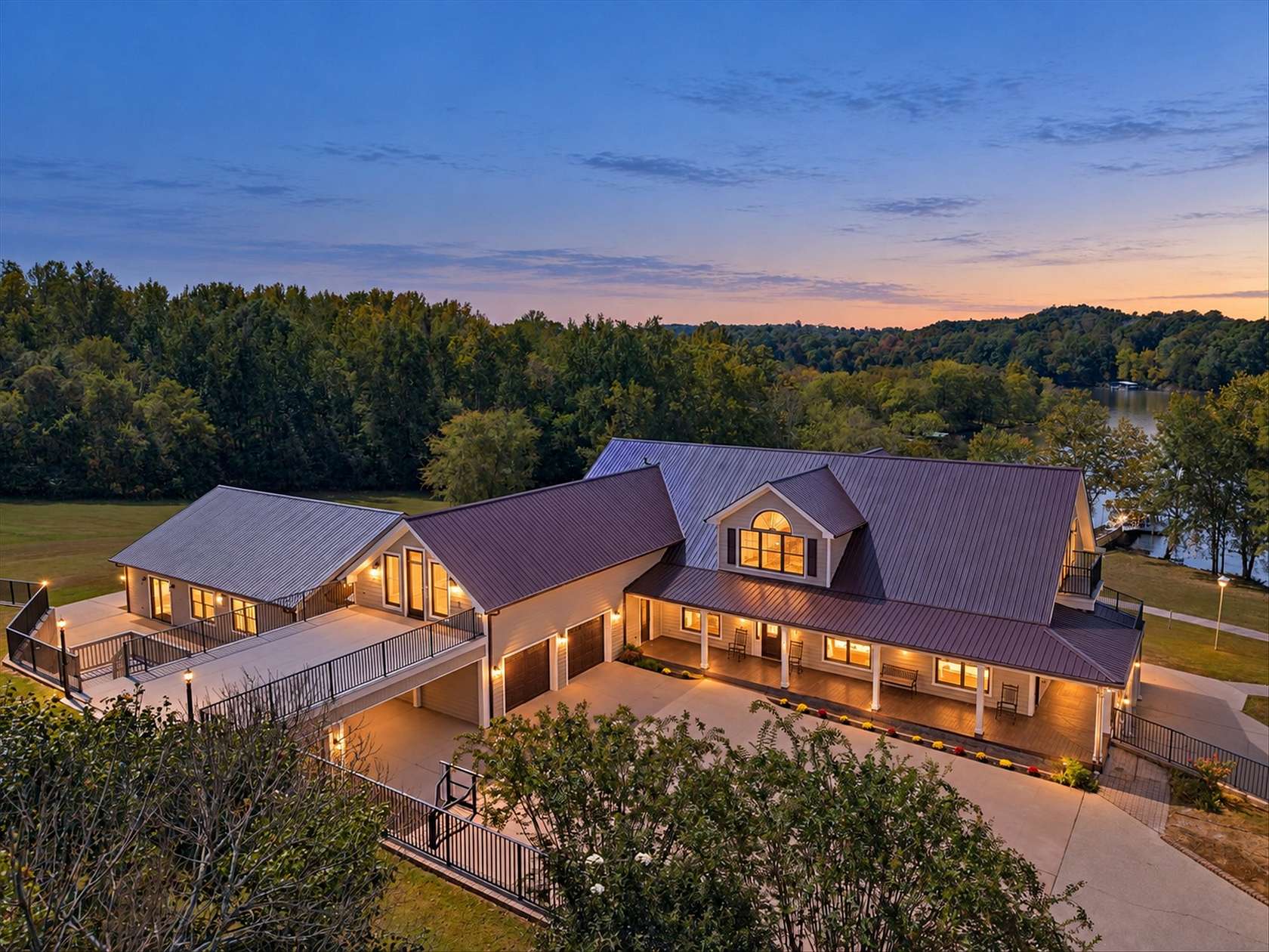 10 Acres of Recreational Land with Home for Sale in Lebanon, Tennessee