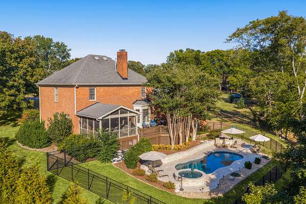 2 Acres of Land with Home for Sale in Brentwood, Tennessee