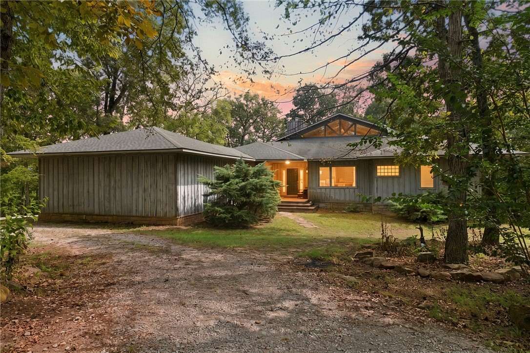 13 Acres of Land with Home for Sale in West Fork, Arkansas