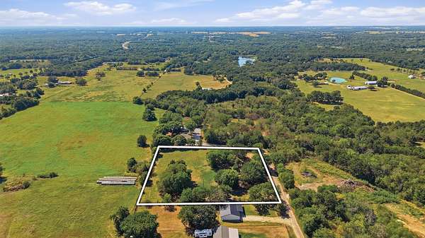 2 Acres of Residential Land for Sale in Sadler, Texas
