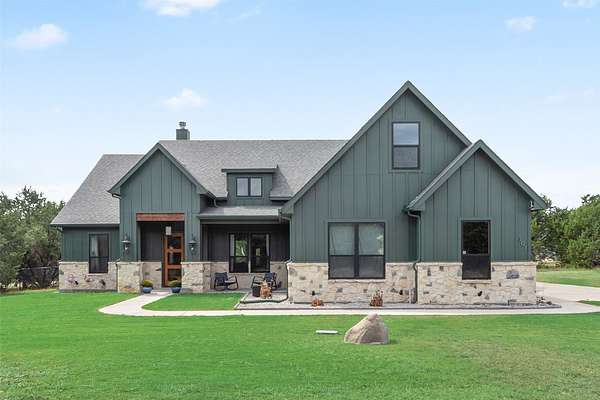 2 Acres of Land with Home for Sale in Weatherford, Texas