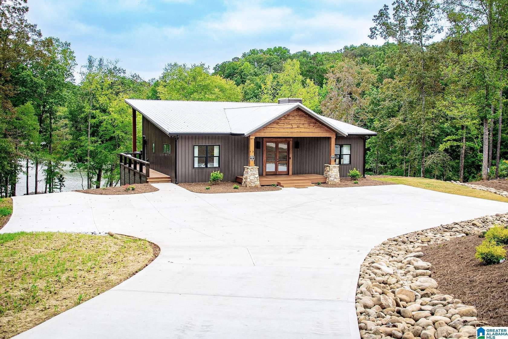 3.62 Acres of Land with Home for Sale in Wedowee, Alabama