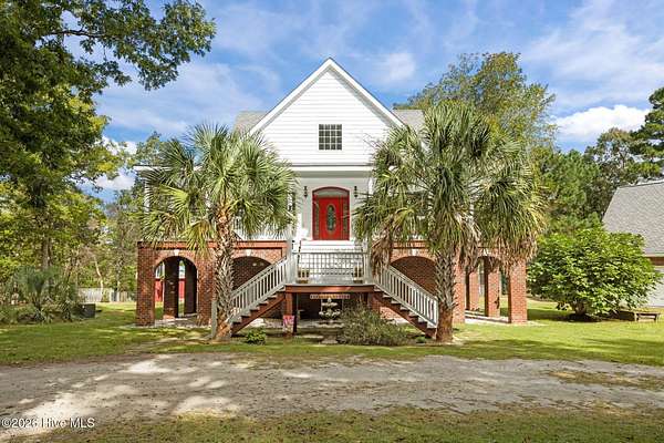 12 Acres of Land with Home for Sale in Swansboro, North Carolina