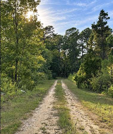 13.5 Acres of Land with Home for Sale in Camden, Arkansas