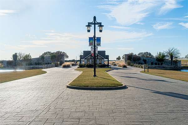 1.2 Acres of Residential Land for Sale in Whitney, Texas