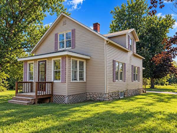 5 Acres of Land with Home for Sale in Marengo, Illinois