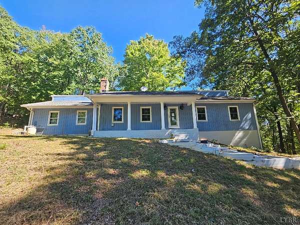 1.64 Acres of Land with Home for Sale in Rustburg, Virginia