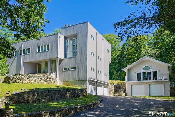 2.1 Acres of Land with Home for Sale in Guilford, Connecticut