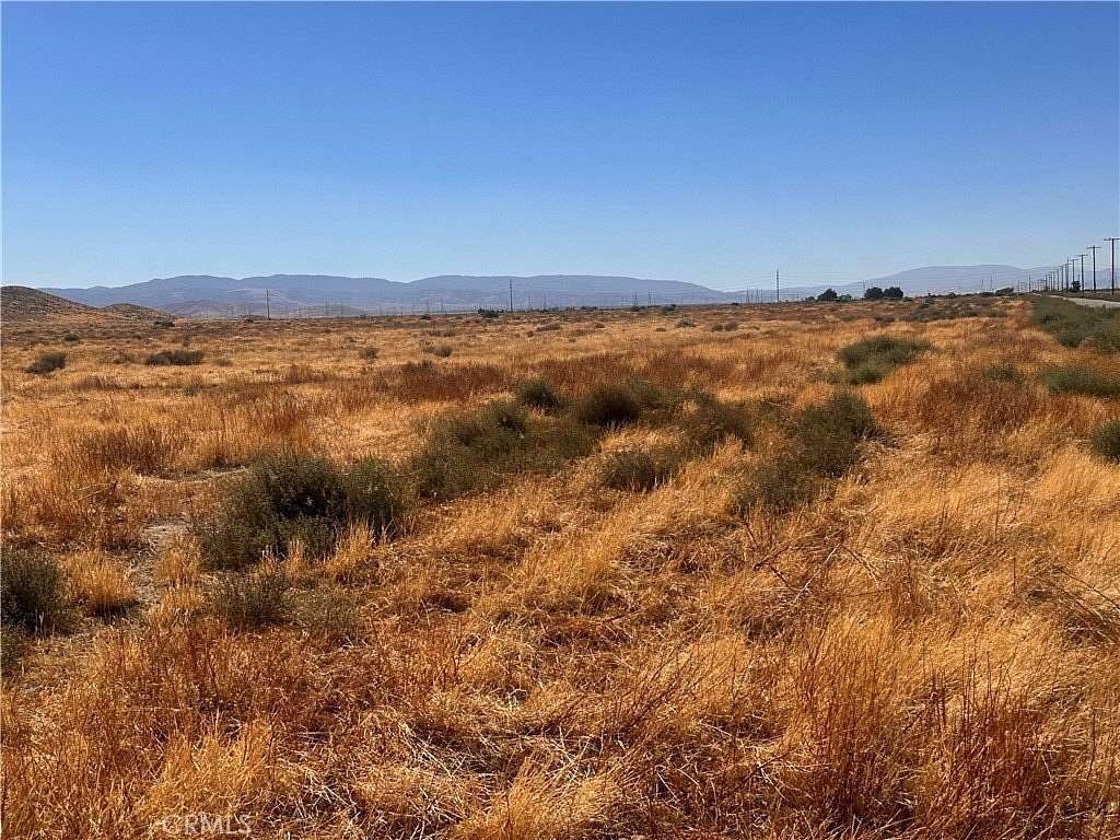 9.24 Acres of Land for Sale in Lancaster, California
