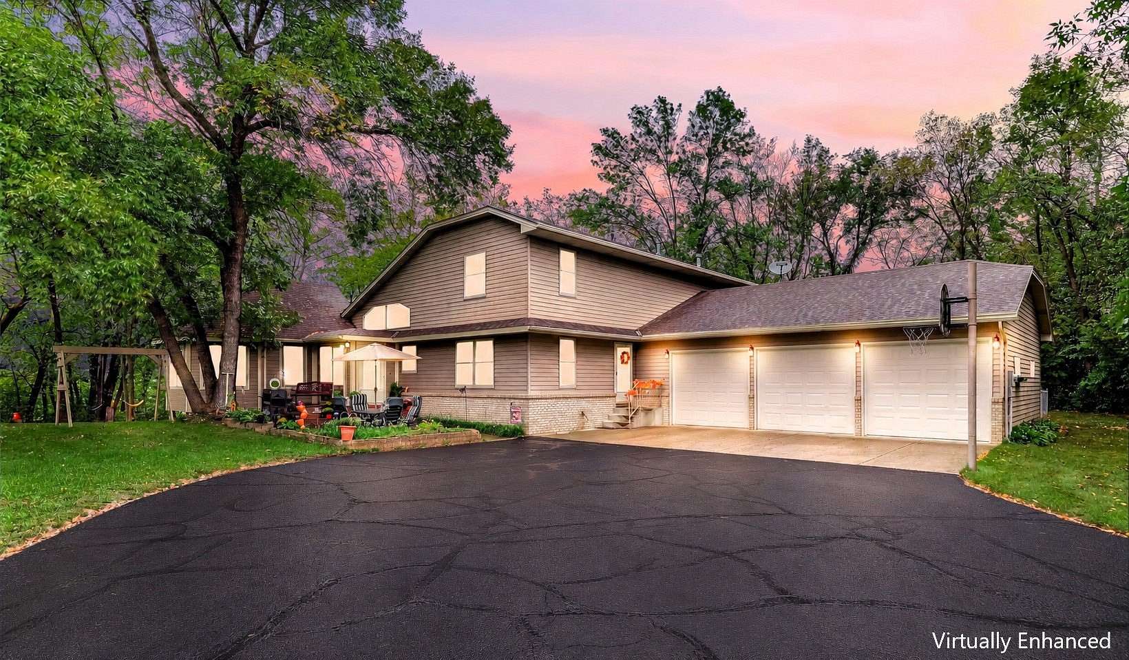 5.4 Acres of Land with Home for Sale in Richmond, Minnesota