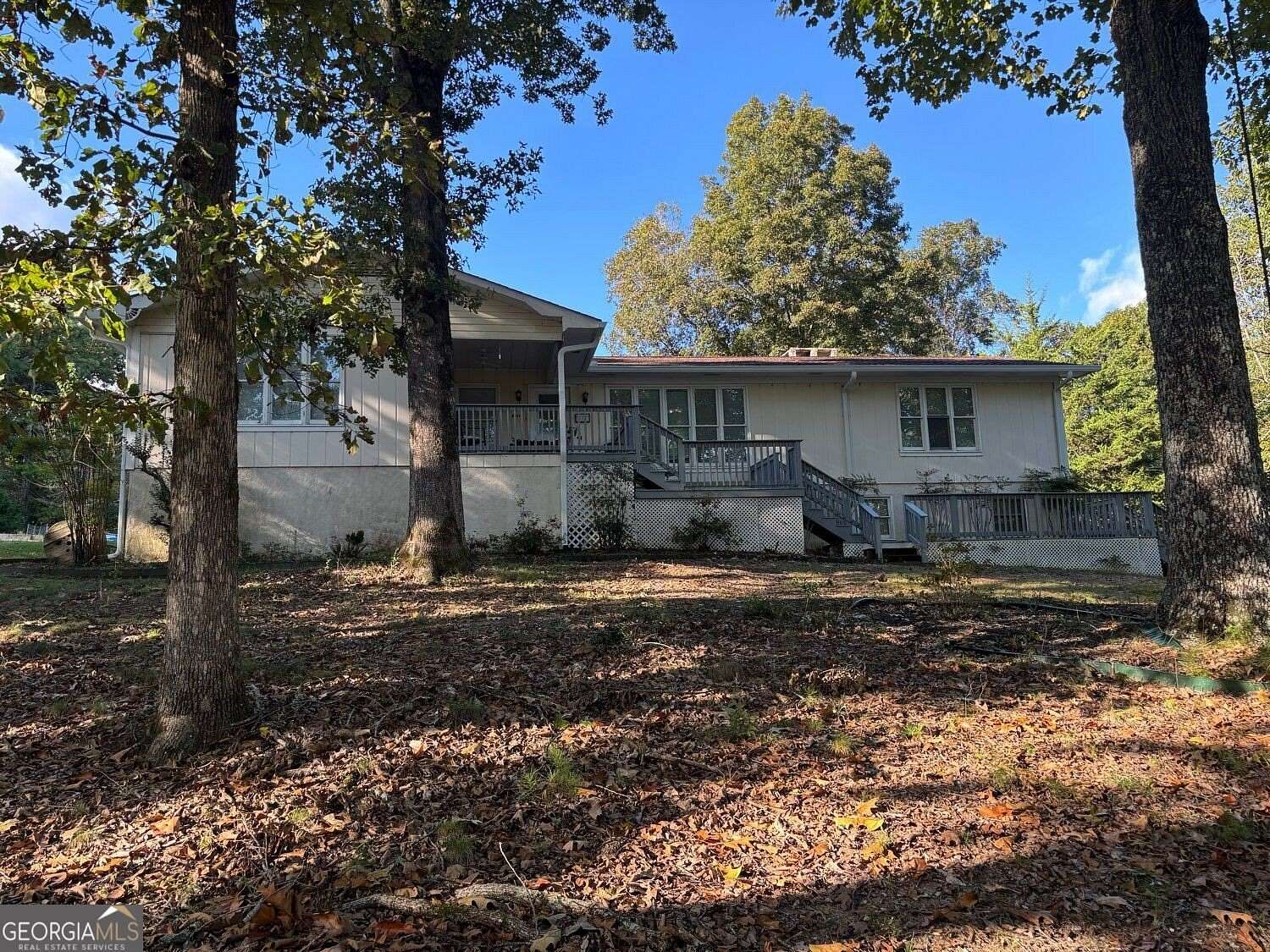 5.34 Acres of Land with Home for Sale in Lindale, Georgia