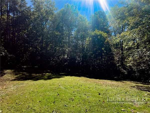 0.5 Acres of Residential Land for Sale in Elk Park, North Carolina