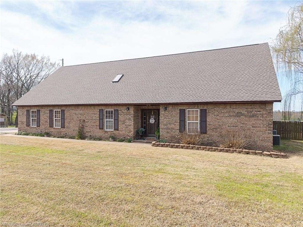 20.7 Acres of Improved Land for Sale in Van Buren, Arkansas