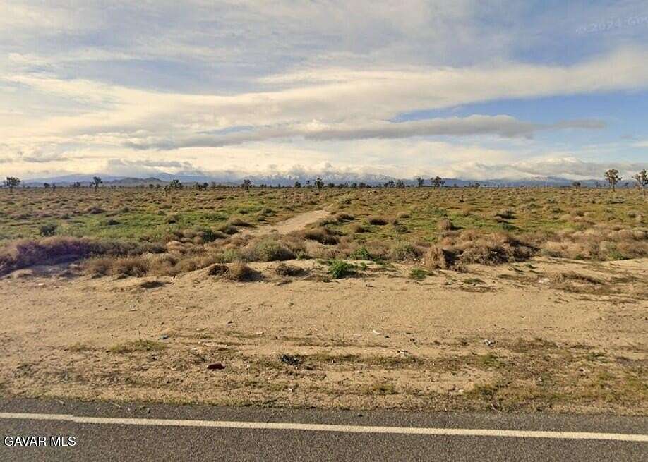 5 Acres of Residential Land for Sale in Lancaster, California