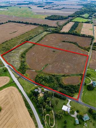 28 Acres of Land for Sale in Circleville, Ohio