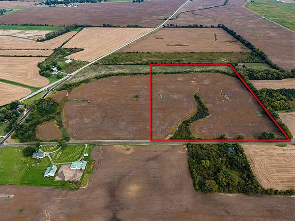 28 Acres of Land for Sale in Circleville, Ohio