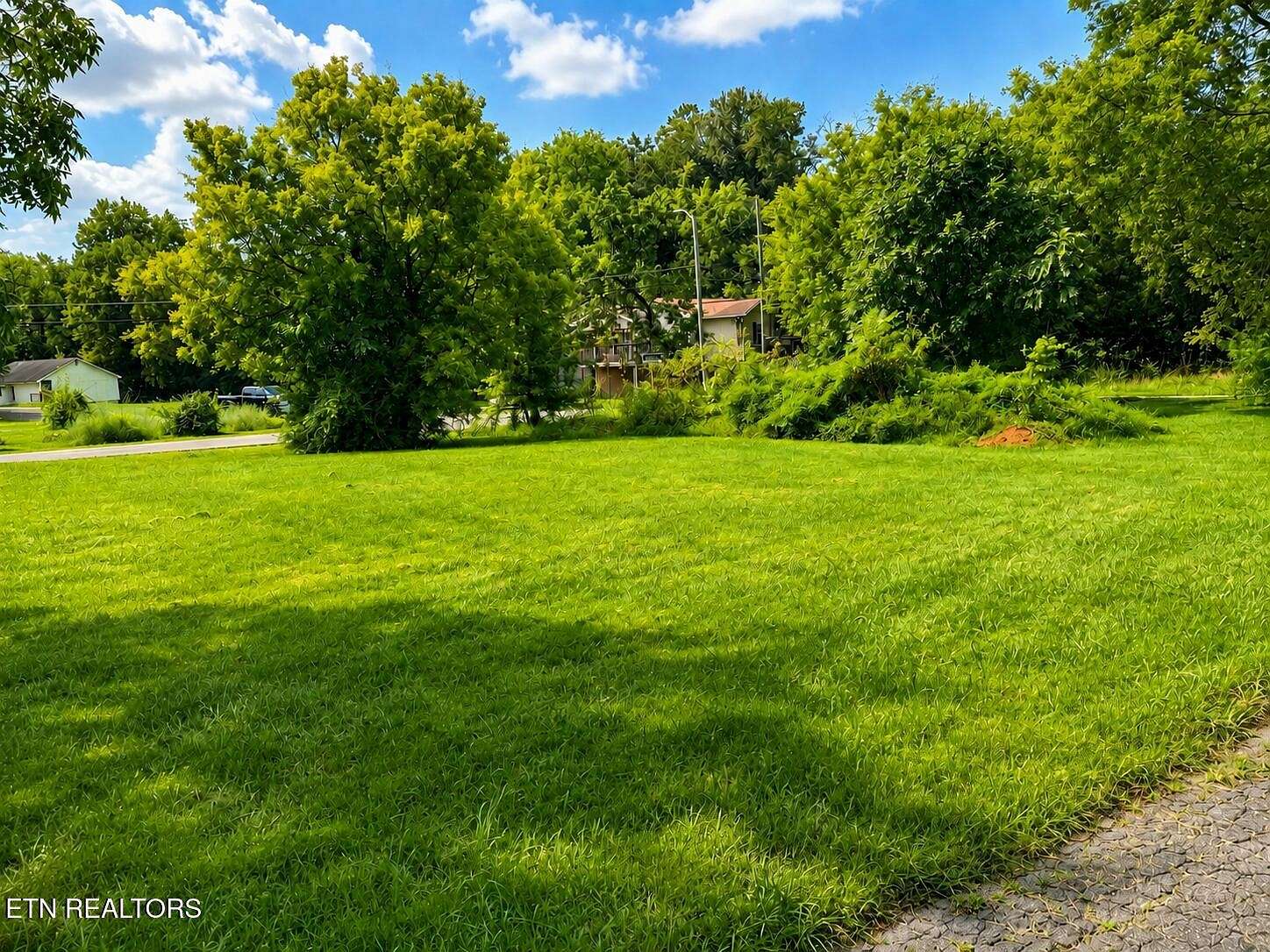 0.28 Acres of Residential Land for Sale in Knoxville, Tennessee